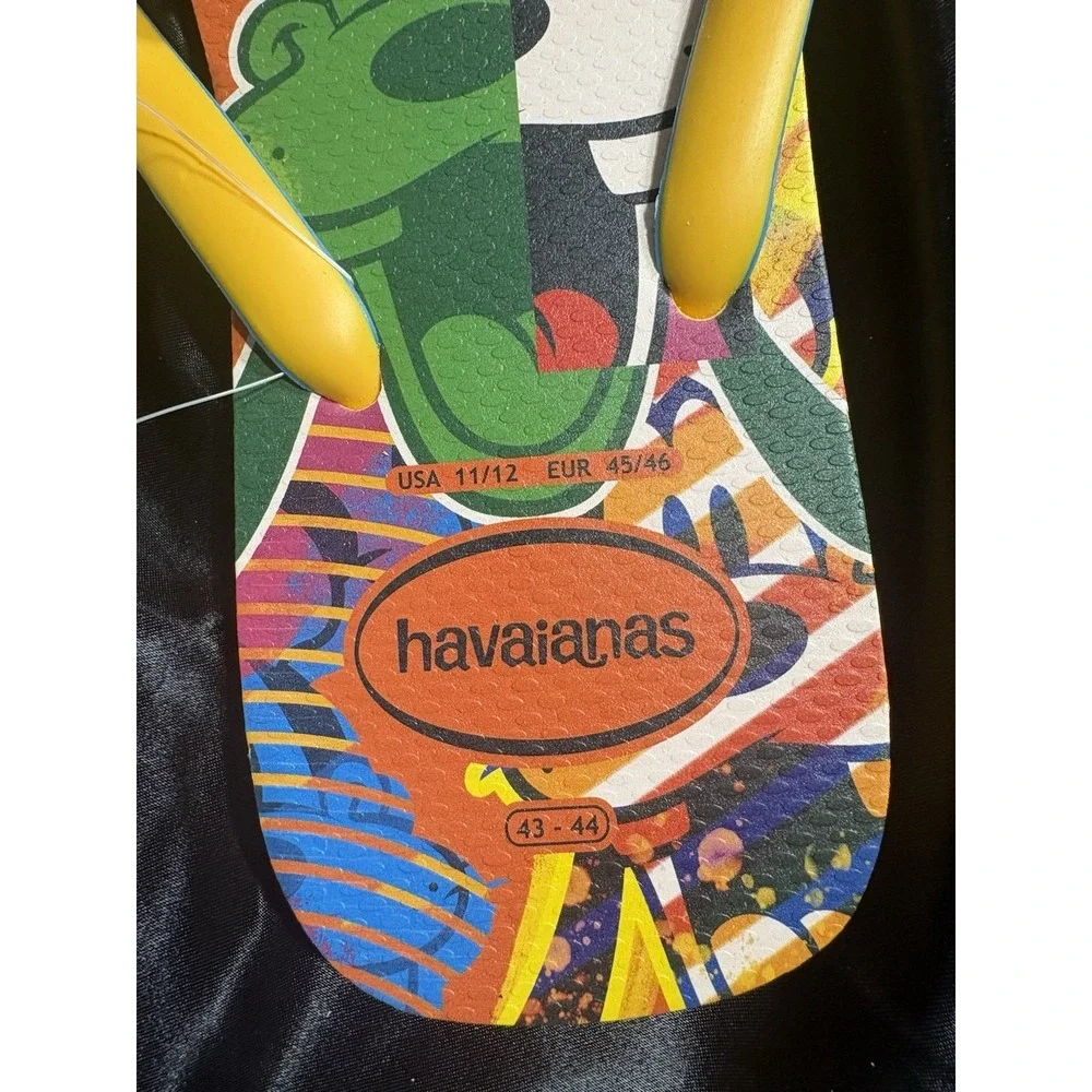 Havaianas flip flops mens size 11/12 Pop Culture‎ New With Tags!